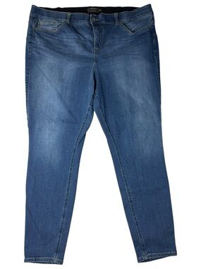 Torrid Bombshell Skinny Jeans 24T Tall Blue Denim Stretch